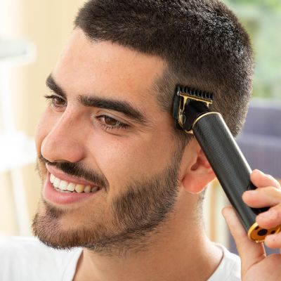 Tondeuse à Barbe et Cheveux avec Accessoires
